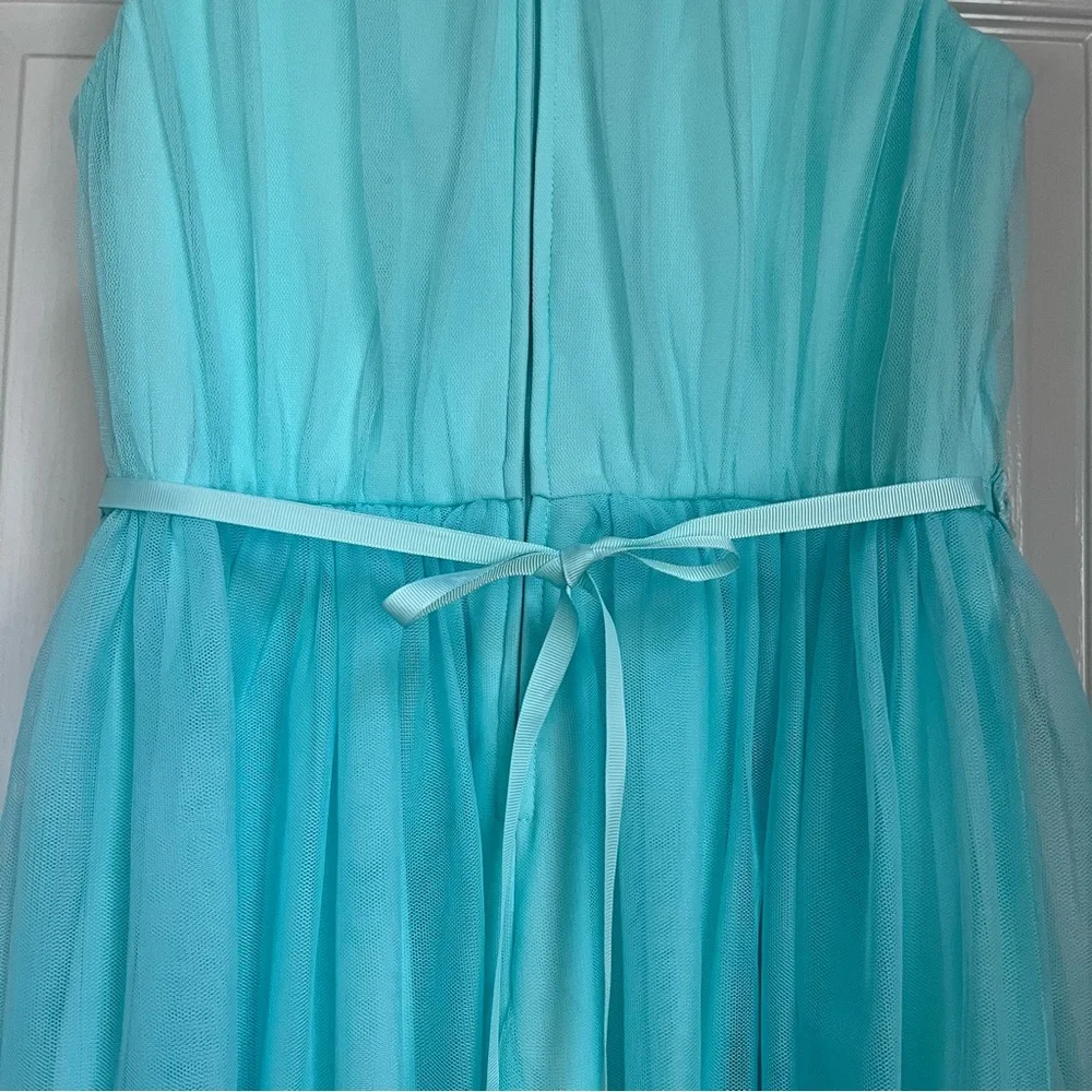 Speechless dress.